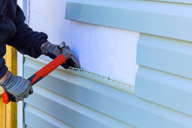 Reliable Siding Repair contractor in Fort Lee, NJ by Creative Siding